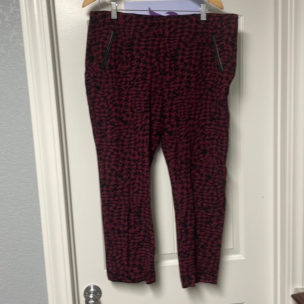 Chicos ankle pants